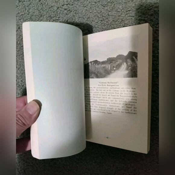 Cultural Assets of Okinawa - Vintage 1975 - Commission of Okinawa Prefecture - Picture 2 of 3